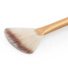 Slim Fan Shape Makeup Brushes Powder Concealer Blending Finishing Highlighter Highlighting Nail Art Brush Beauty Tool SM6