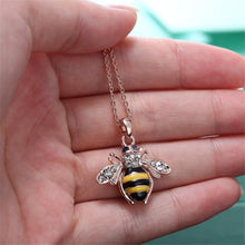Cute Solid Little Bee Pendant Animal Necklace for Women 18K Rose Gold Plated Jewelry SM6