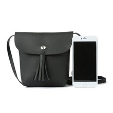 Korean Retro Women Shoulder Bag PU Leather Flap Tassel Bag Pink Stud Casual Mini Crossbody Bag Girl Phone Sling Bag SM6