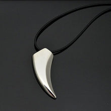 Brave Men's Necklace Stainless Steel Wolf Tooth Necklace Animal Pendant Necklaces Jewelry Gift SM6