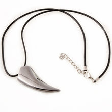 Brave Men's Necklace Stainless Steel Wolf Tooth Necklace Animal Pendant Necklaces Jewelry Gift SM6