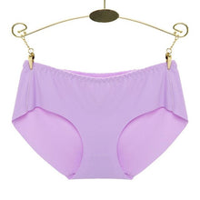 2016 New Sexy Women Invisible Underwear Seamless Ice Silk Good Elasticity Underwear #3546 SM6