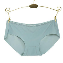 2016 New Sexy Women Invisible Underwear Seamless Ice Silk Good Elasticity Underwear #3546 SM6