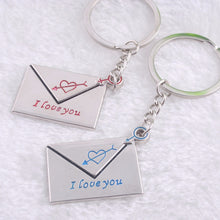 2pcs Lover's Keyrings Envelope "I love you" Engraved Cupid's Arrow Heart Keychains SM6
