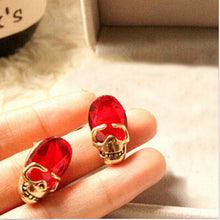 3 Colors Creative Punk Rhinestone Crystal Women Femal Skull Earrings Pierced Stud Earrings Girls Gifts Jewelry SM6