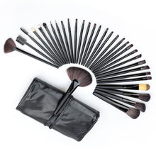 MAANGE Professional 32pcss Cosmetic Facial Make up Brush Kit Wool Makeup Brushes Tools Set with Black Leather Case S1 SM6