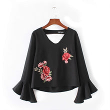 Backless Women Blouses Butterfly Sleeve Embroidery Red Rose Elegant Crop Blouse Sweety Blouse Blusa Bordada#121 SM6