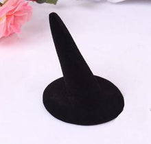 Black Velvet Finger Ring St  Jewelry Display Women Jewelry Gift SM6