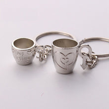 Creative 2Pcs Pair Romantic Couple Cups Keychain for Lovers Metal Keychain Wedding Gifts  SM6
