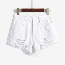 European and American BF Wind Blue High Waist Denim Shorts Women Worn Loose Burr Hole Shorts SM6