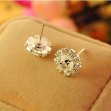 Spherical Crystal Flower Stud Earrings for Women Stud Earrings SM6