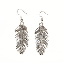 Dangle Earrings Jewlery Silver Gold Colors Women Fine Bohemian elegant Alloy Feather Pendant Earrings SM6
