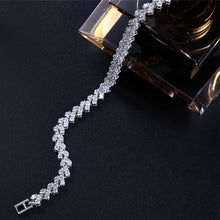 For Women Style Silver Plated Bracelets Bangles Roman Shiny CZ Diamond Heart Shape Chain Bracelets SM6