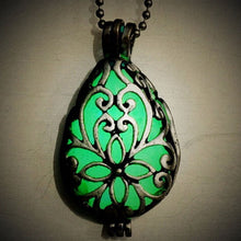 Glow In The Dark Locket Silver Hollow Glowing Stone Pendant Luminous Statement Chocker Pendants Necklace For Women SM6
