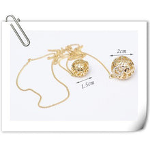 Classic Crystal Hollow Out Two Ball Rhinestone a Long Section of High Texture Flash Spher 18K Gold Plated Necklace SM6