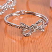 Silver Plated Pretty Bowknot Design Cuff Crystal Bangle Hollow Rhinestone Bracelet Lady Gift SM6