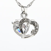 Valentine's Day Gift Silver Plated Pendant Crystal Heart Necklace Charming Precious Heart Necklace of Lovers SM6