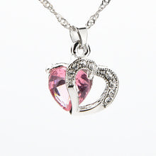 Valentine's Day Gift Silver Plated Pendant Crystal Heart Necklace Charming Precious Heart Necklace of Lovers SM6
