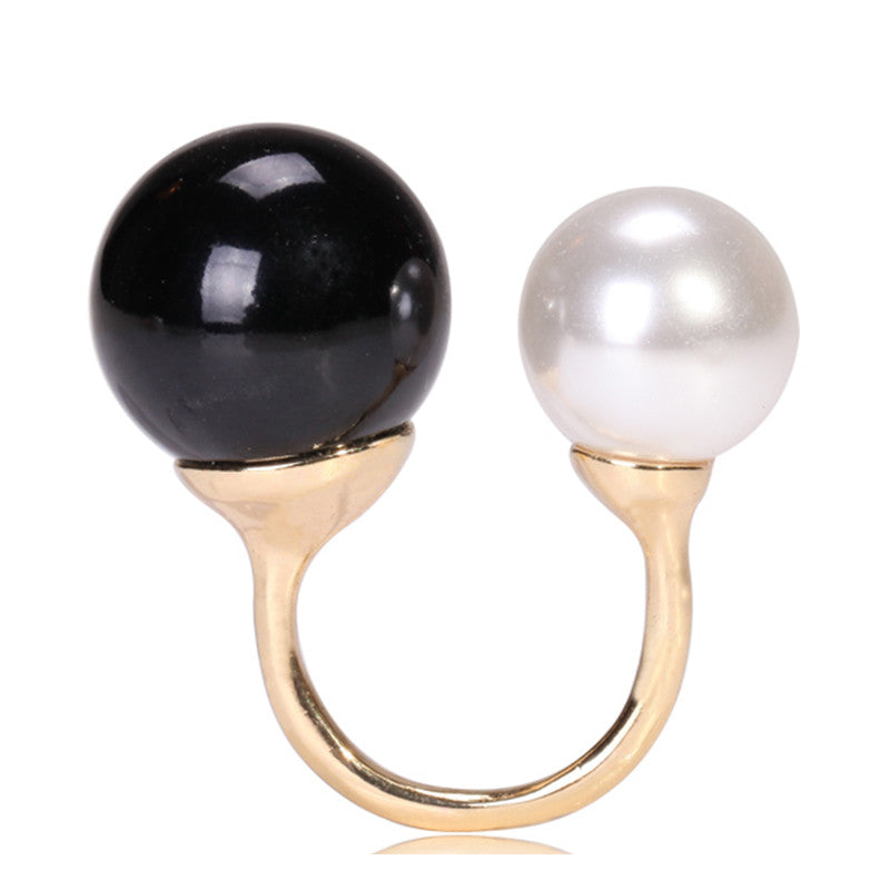 Vintage Finger Rings For Women Black White Jewelry Accessories Lady's Gifts  Double Big Pearl Rings SM6