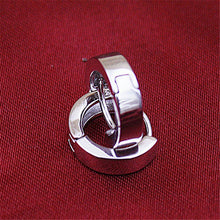 Women Chic Stud Earrings Cool Silver Color Earrings Charm Smooth Round Ear Stud Earrings SM6