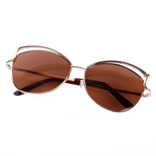 Women Metal Frame Sexy Cat Eye Sunglasses Coating Vintage Sun Glasses Oculos de grau Femininos UV400 LY6 SM6